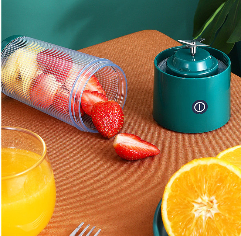 Rechargeable Portable Juicer Cup – USB Personal Blender for Smoothies & Juice