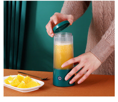 Rechargeable Portable Juicer Cup – USB Personal Blender for Smoothies & Juice